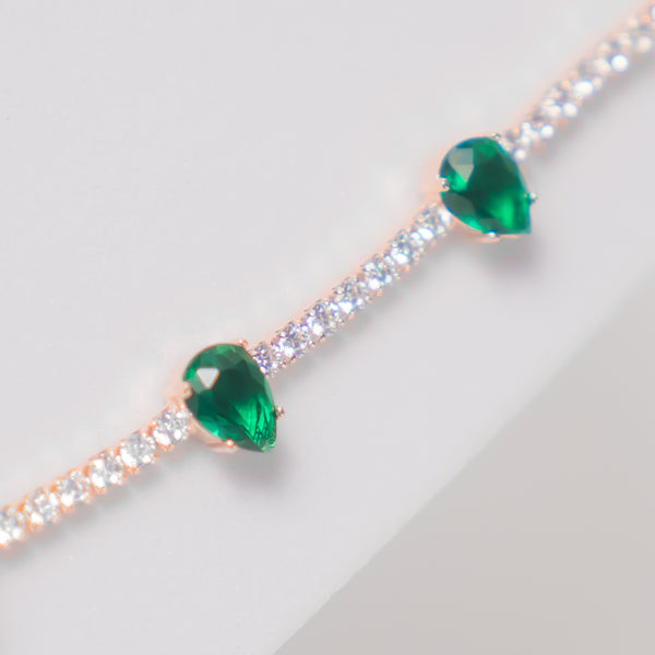 Emerald-hued Tennis necklace